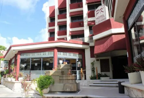 Hotel Plaza Kokai Cancún Exterior Photos