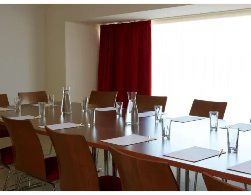 Ibis Budapest Heroes Square Избранное Photos