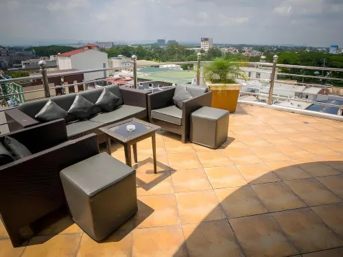 Fields Plaza Hotel by ABC Espaces publics Photos