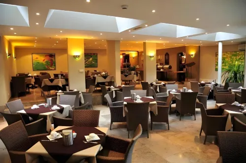 Leonardo Hotel Antwerp the Plaza Dining Photos