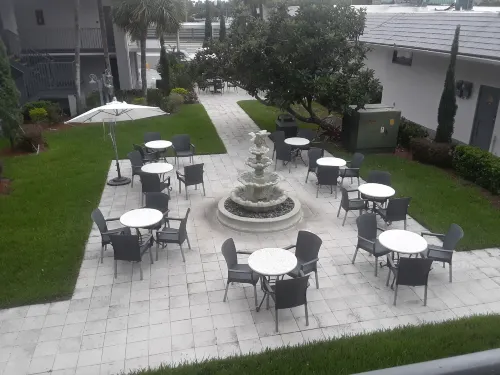 Clarion Inn & Suites Across from Universal Orlando Resort Public Areas Photos