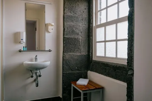 Azores Youth Hostels - Pico Zimmer Photos