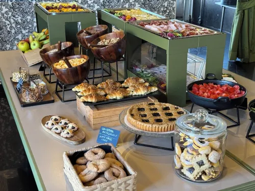 La Griffe Hotel Roma Dining Photos