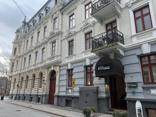 Best Western Hotel Duxiana Exterior Photos