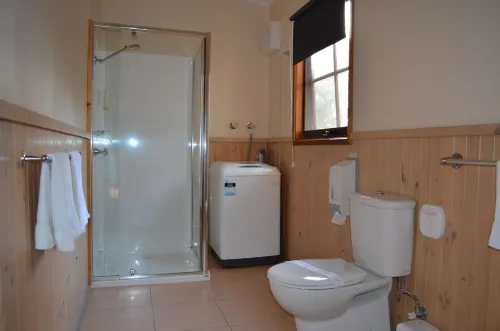 Mountain View Motor Inn & Holiday Lodges Rooms Photos