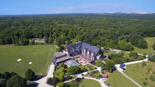 Domaine de la Foret D’Orient Hotel Restaurant Spa & Golf Exterior Photos