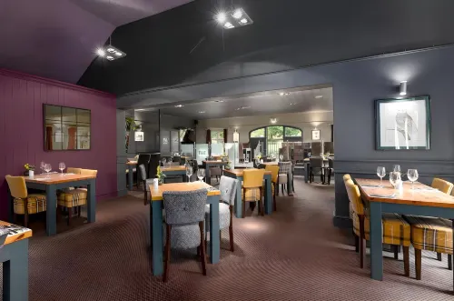 The World's End - Northampton Dining Photos