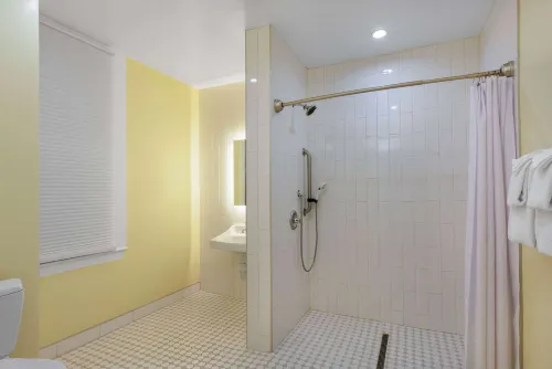 Super 8 by Wyndham San Francisco/Union Square Area Photos