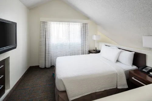 Residence Inn Long Beach Rooms Photos