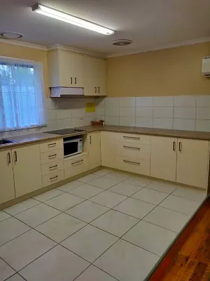 Summers Rest Units Rooms Photos