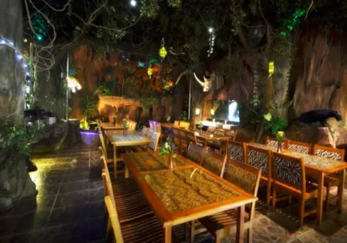 Pohon Inn Hotel Makanan Photos