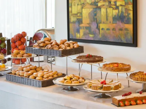 Starhotels Cristallo Palace Dining Photos