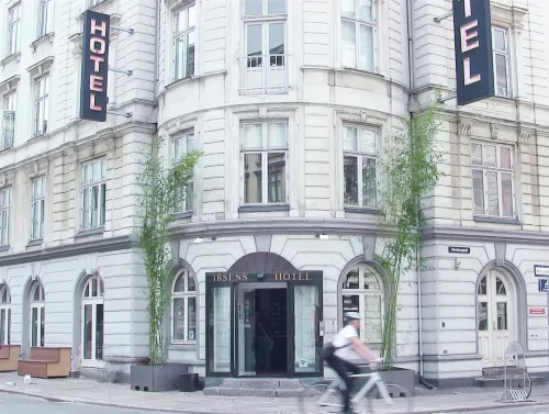 Ibsens Hotel Extérieur Photos