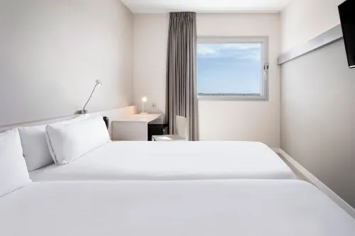 B&B Hotel Barcelona Viladecans Photos