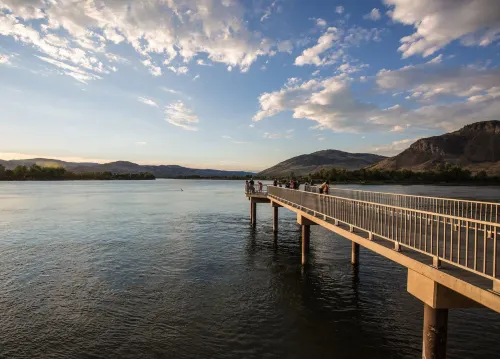 DoubleTree by Hilton Kamloops Circondario Photos