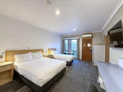 Albury Paddlesteamer Motel Rooms Photos