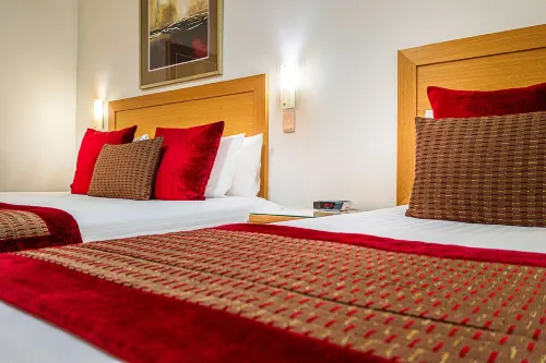 Best Western Plus Travel Inn Hotel Photos