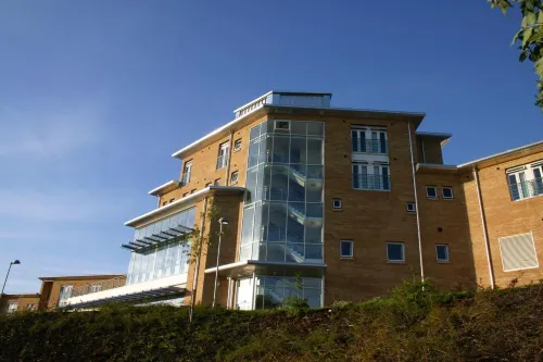 University of Exeter - Holland Hall Extérieur Photos