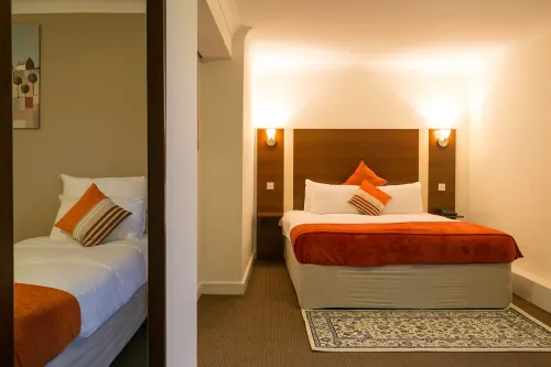 Celtic International Hotel Cardiff Airport Zimmer Photos