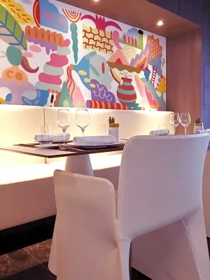 Olivia Balmes Hotel Dining Photos