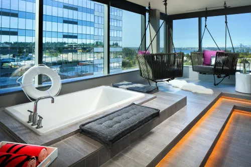 W Bellevue Public Areas Photos