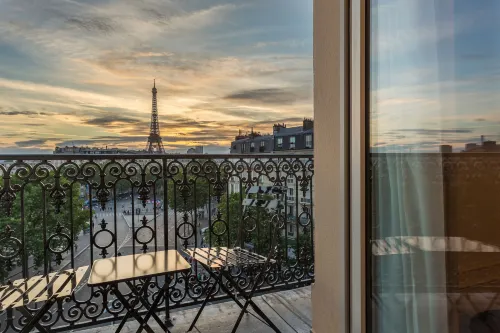 Hotel La Comtesse Tour Eiffel Nära hotellet Photos