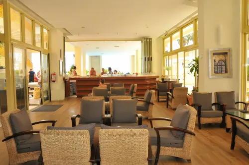 Golden Lotus Hotel Общественные зоны Photos