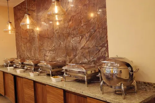 Hotel Mirabel Restauration Photos