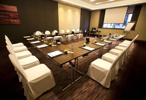 Amwaj Rotana Jumeirah Beach - Dubai Business Facilities Photos