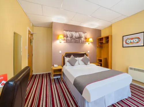 Cardiff Sandringham Hotel Rooms Photos