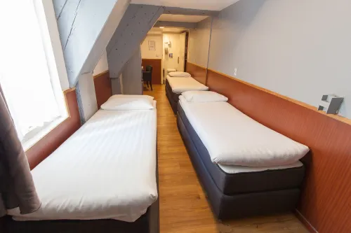 Travel Hotel Amsterdam Photos
