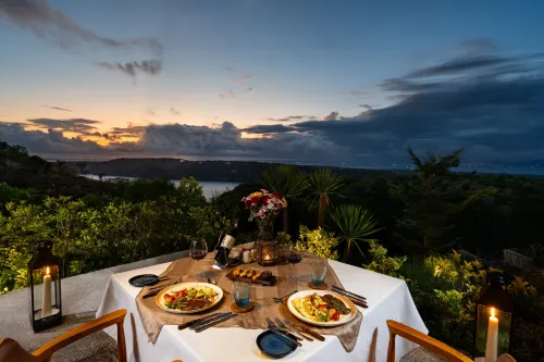 Maua Nusa Penida by Swiss-Belhotel Dining Photos