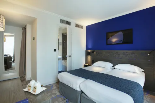 Hotel Eiffel Capitol Photos