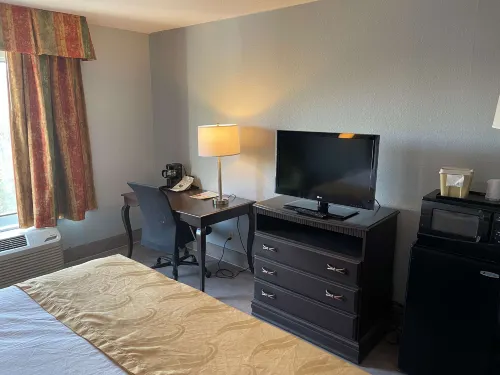 SureStay Plus Hotel by Best Western Durham Medical Center Zimmer Photos