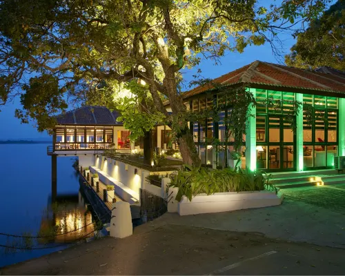 Ekho Lake House Extérieur Photos
