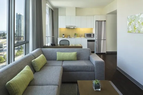Element Vancouver Metrotown Rooms Photos