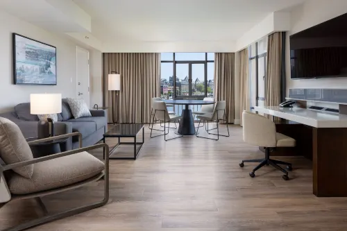 Delta Hotels Victoria Ocean Pointe Resort Photos