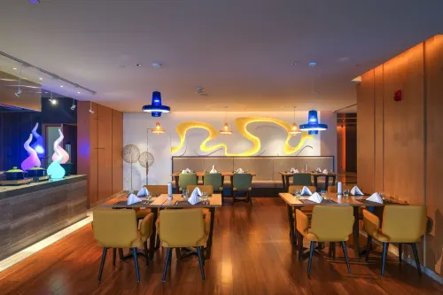 Hilton Garden Inn Chengdu Huayang Restauration Photos