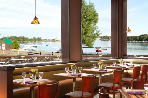 The Lakefront Anchorage Dining Photos