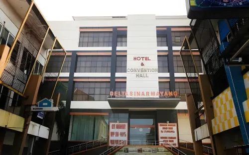 Hotel Delta Sinar Mayang Eksterior Photos