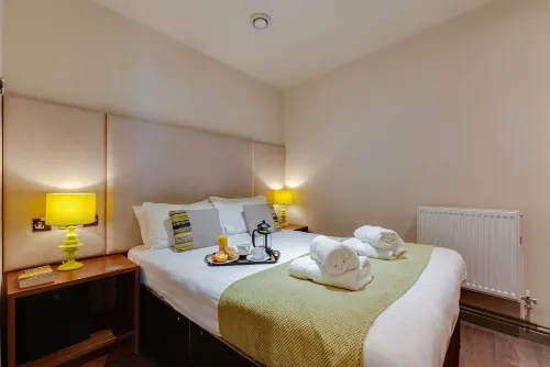 Base Serviced Apartments - City Road Rooms Photos