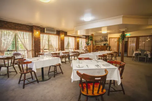 St Georges Motor Inn Featured Photos