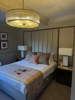 Macdonald Berystede Hotel and Spa Huoneet Photos