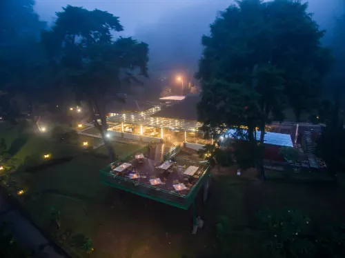 Puncak Pass Resort Area Publik Photos