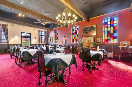 Quality Hotel Colonial Launceston Restauration Photos