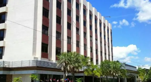 River Grand Hotel Exterior Photos