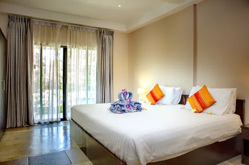 Naiharn Beach Resort Camere Photos
