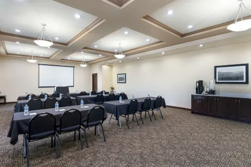 Best Western Pacific Inn Business Facilities Photos