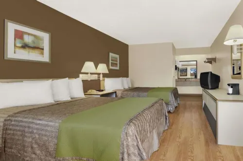 Travelodge by Wyndham College Park Photos