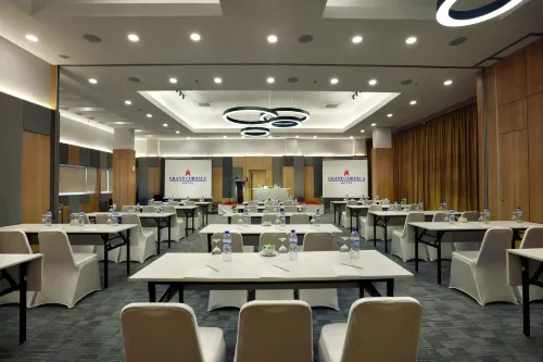 Grand Cordela Hotel Bandung Fasilitas Bisnis Photos